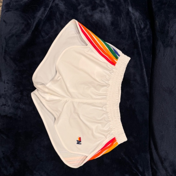 Aviator Nation shorts - Picture 2 of 5